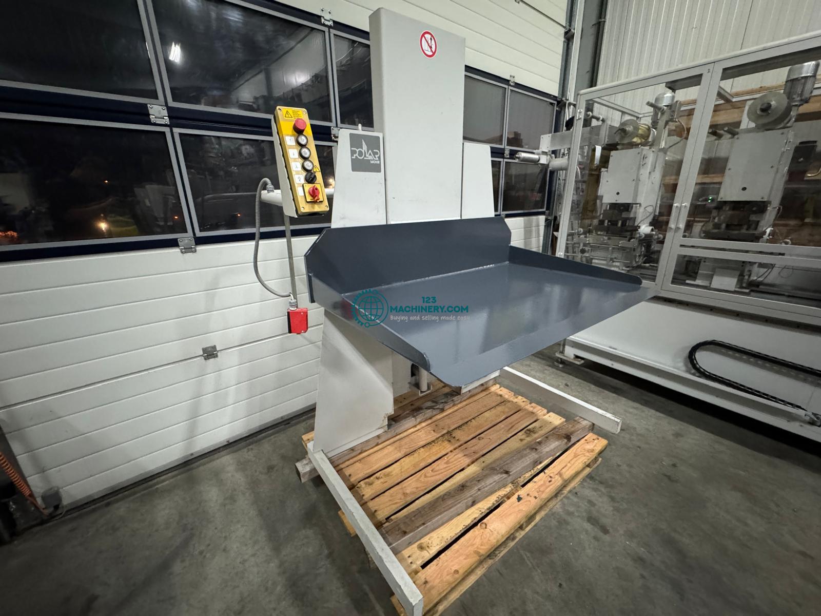 Polar LW 1000-4 lift